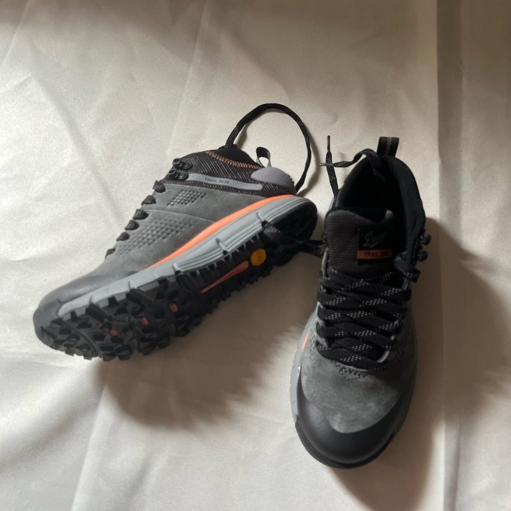 Danner trail shoes👟